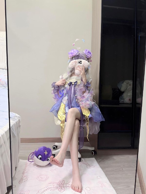 你说相逢必有时 可我只觉得枯木难逢春