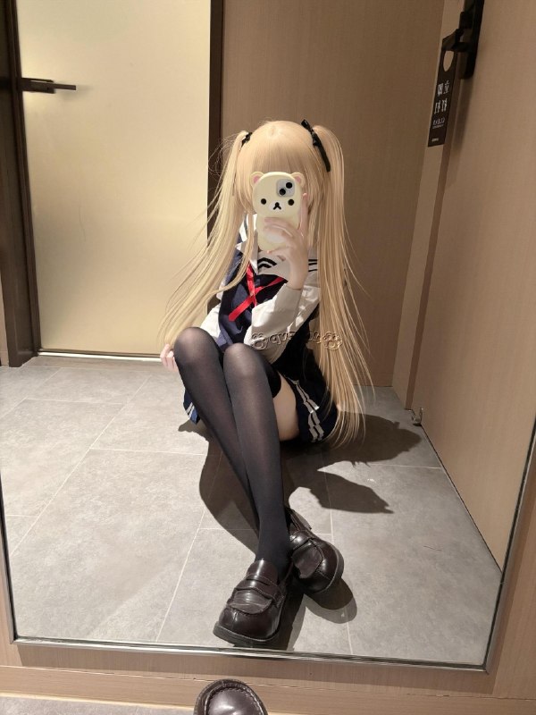 不想让自己看起来像只败犬 所以永远都是先转身后流泪 #英梨梨 #cos #路人女主的养成方法不想让自己看起来像只败犬 所以永远都是先转身后流泪 #英梨梨 #cos #路人女主的养成方法