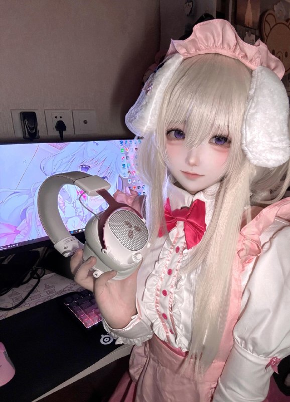 我们的关系可以像毛绒玩具一样简单吗 你戳一下我我就会对你说话 你抱住我我也抱你 #cos #御园莓华 #巧克甜恋  #galgame我们的关系可以像毛绒玩具一样简单吗 你戳一下我我就会对你说话 你抱住我我也抱你 #cos #御园莓华 #巧克甜恋  #galgame