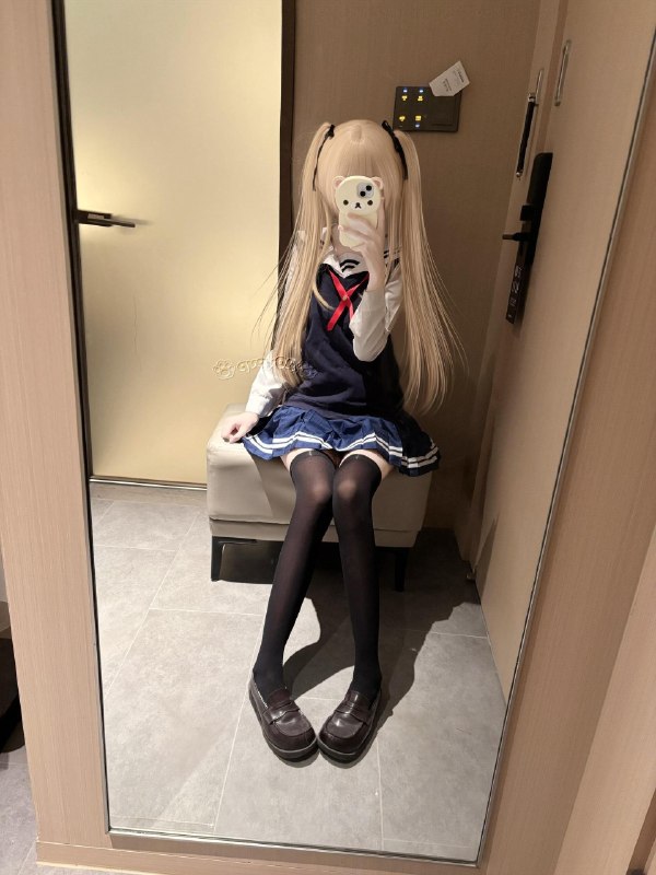 不想让自己看起来像只败犬 所以永远都是先转身后流泪 #英梨梨 #cos #路人女主的养成方法不想让自己看起来像只败犬 所以永远都是先转身后流泪 #英梨梨 #cos #路人女主的养成方法